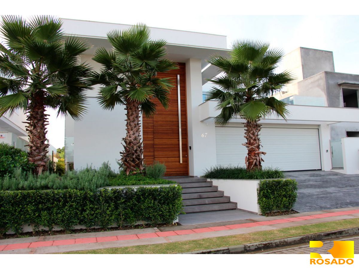 Casa para venda no bairro Jurerê Internacional em Florianópolis