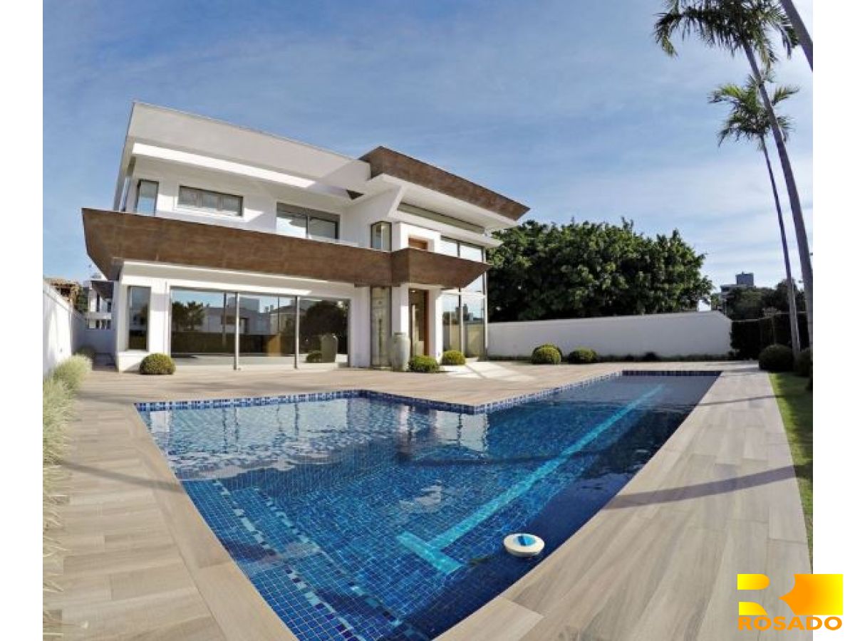 Casa para venda no bairro Jurerê Internacional em Florianópolis