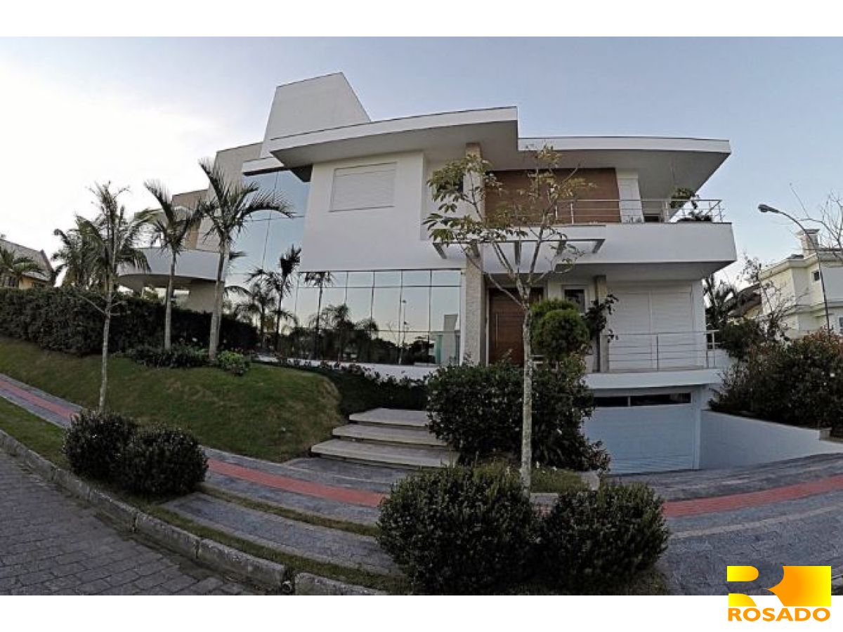 Casa para venda no bairro Jurerê Internacional em Florianópolis